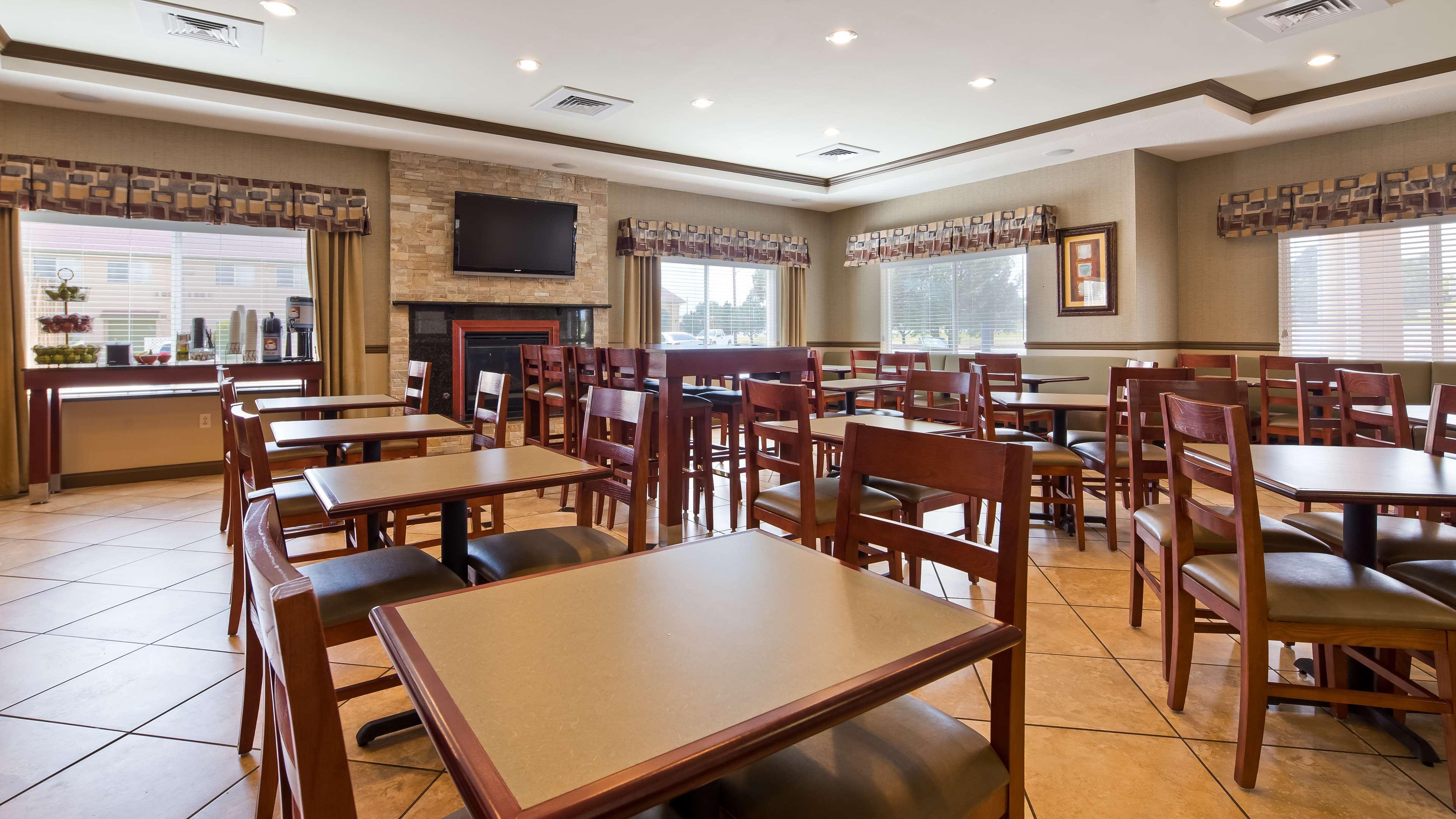 Best Western Plus Montezuma Inn And Suites Las Vegas Buitenkant foto